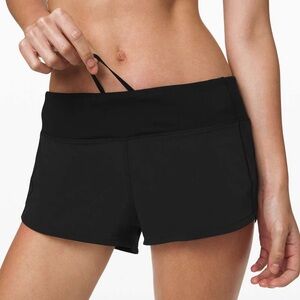 lululemon black speed up low rise short 2.5" size 4 NWT